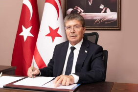 basbakan-ustel-kisilik-haklarina-saldiri-dusunce-ya-da-medya-ozgurlugu-degildir-e1753685628291