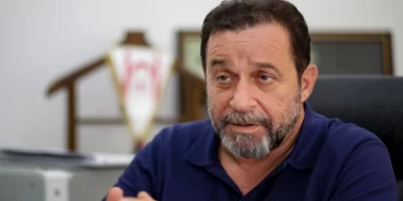 serdar-denktastan-amcaogluna-tesekkur-1673380225