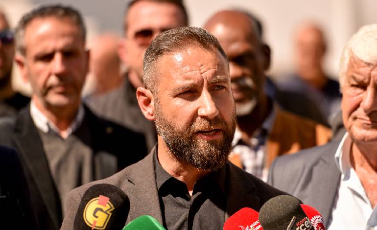 Maviş, pazartesi genel grev nedeniyle sınavların olmayacağını açıkladı: Öğretmenlere güvenin!