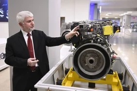 657f09b569c0a831__w1200xh800