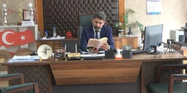 65dddbbf70557840__w1200xh671