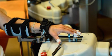 thumbs_b_c_09caa84e675d772082cdcb3f5d3b3c5d