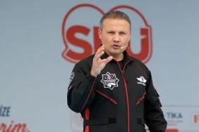 KlYN_BziZUyOGPmega5R7Q