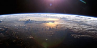 atmosfere-elmas-tozu-puskurtulerek-kuresel-isinmanin-azaltilabilecegi-kesfedildi-1729249552-193_small