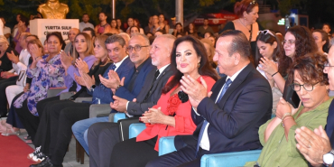 turkan-soray-girnede-film-gosterimi--1-