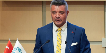 son-dakika-sadettin-saran-yasa-disi-bahis-iddiasiyla-gozaltina-alindi-17352475292418