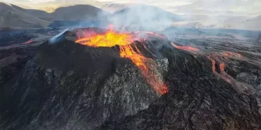 67b897db5a62a54cdfebbd9d