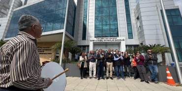 1742292147394Çevre Platformu protesto eylemi (MK) (3)