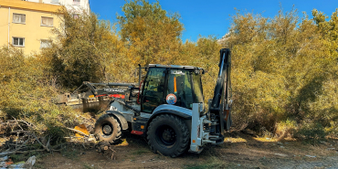 1744978807817Gazimağusa Belediyesi temizlik (1)