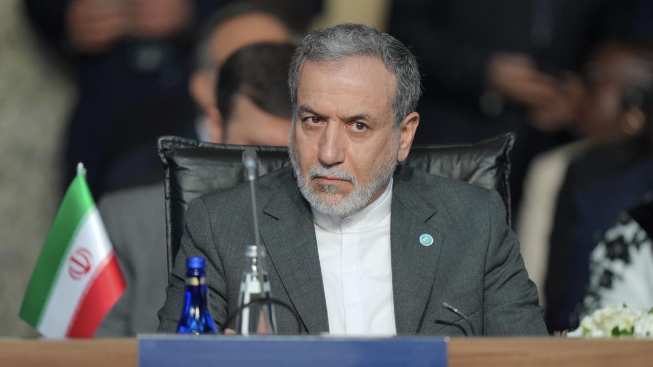 İran Dışişleri Bakanı Arakçi: Altyapımıza saldırı olursa, misillemede hiçbir şekilde kısıtlama uygulamayacağız