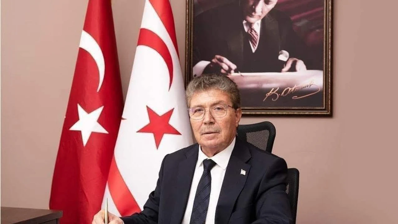 Başbakan Üstel: Kıbrıs Türkü’nün onuru ve iradesi Dr. Fazıl Küçük’ün mücadelesiyle ayakta kaldı
