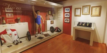 691afe2f8949e142__w1200xh800