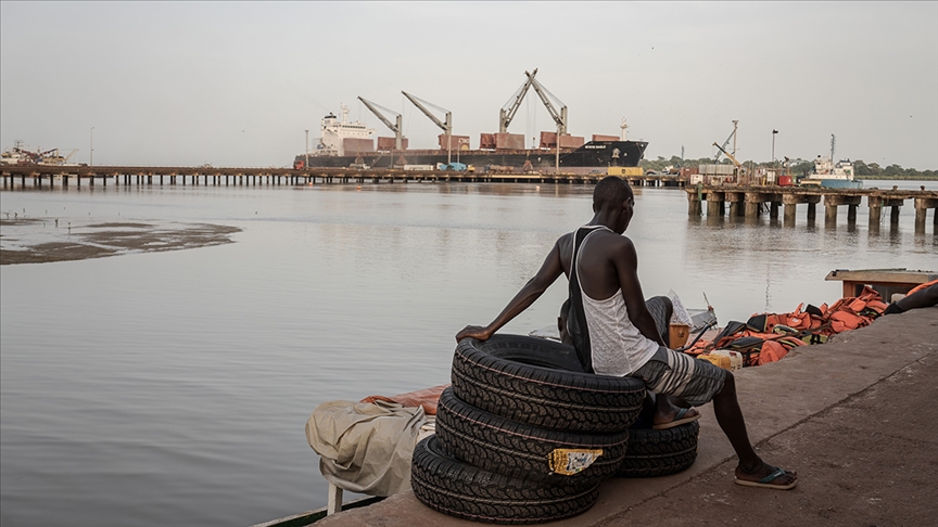 ABD, Afrika’da ekonomik nüfuzunu korumakta zorlanıyor