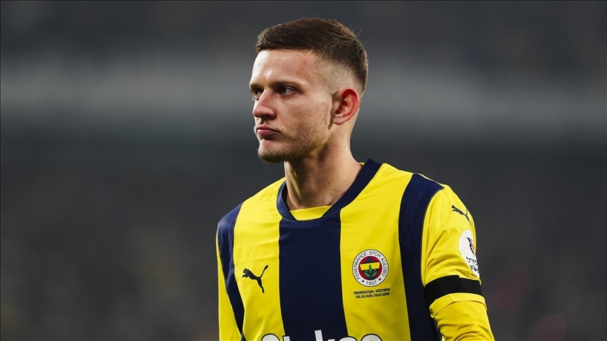 Fenerbahçe’de Szymanski, Alanyaspor maçının kamp kadrosundan çıkarıldı