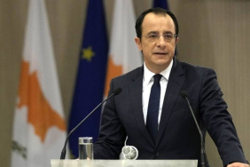 v2nikoshristodulidis-1712742538