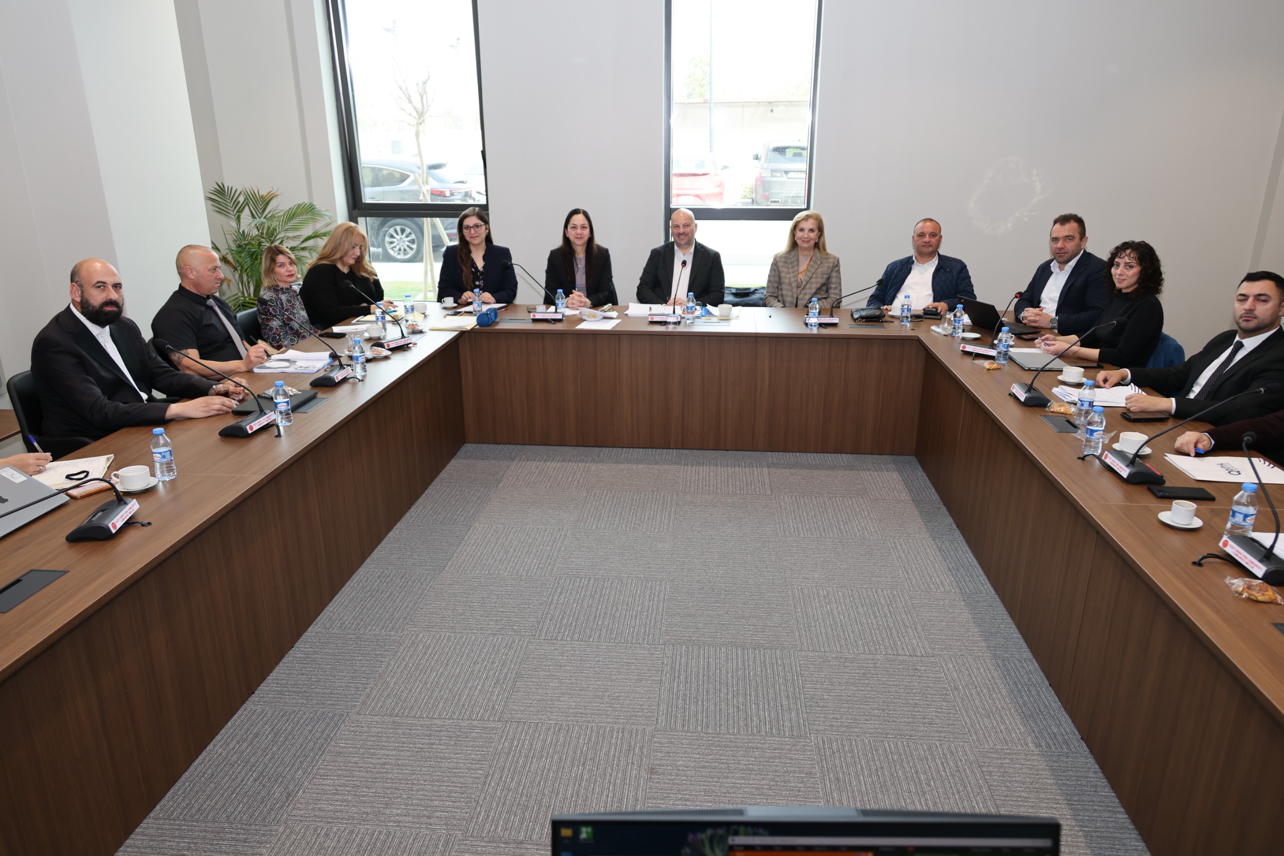 Dijital Dünyada Çocuk Haklarına İlişkin Oluşturulan Geçici ve Özel Komite toplandı