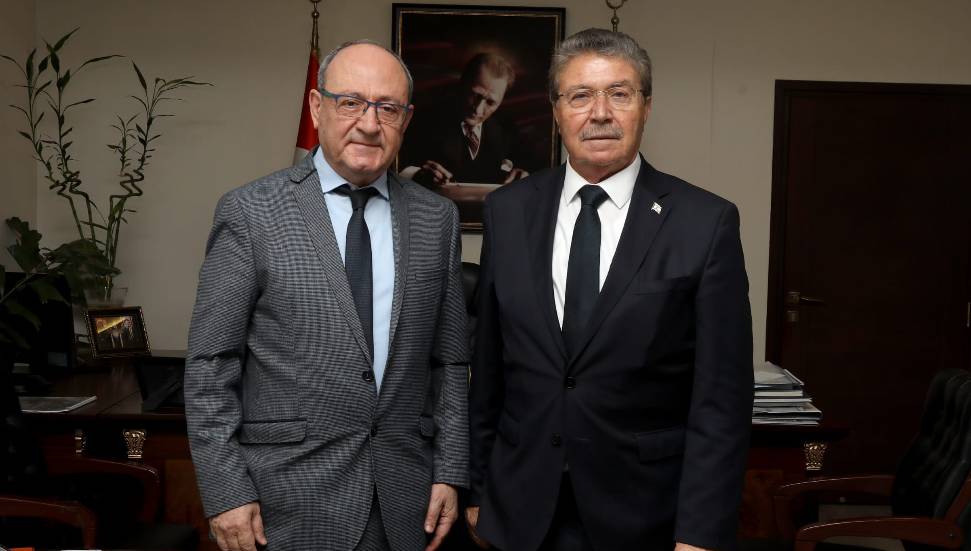 Başbakan Ünal Üstel’den medya sektörüne destek sözü