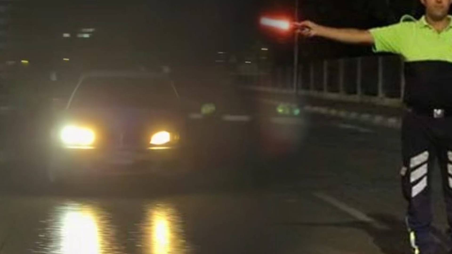 Tehlikeli sürüş yapan kişi trafikten men edildi!