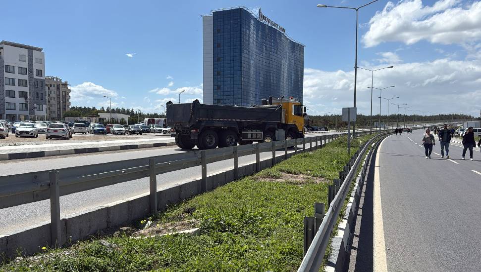 Osman Örek Caddesi’ni kullanacak sürücüler dikkat