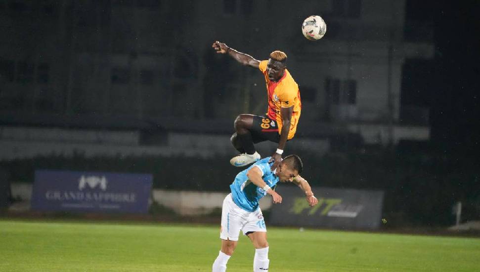 Zirve yeniden 3 ortaklı