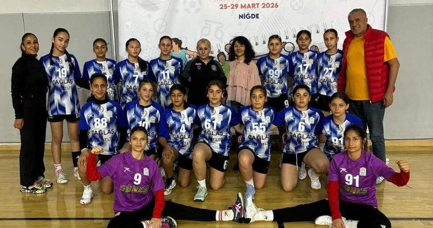 Yıldızlar Hentbolda 1 galibiyet, 1 yenilgi