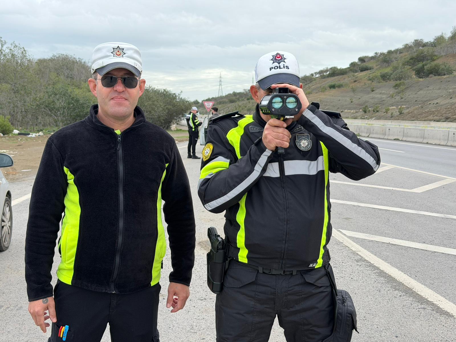 505 araç sürücüsü rapor edildi, 39 araç trafikten men edildi, 42 kişi tutuklandı