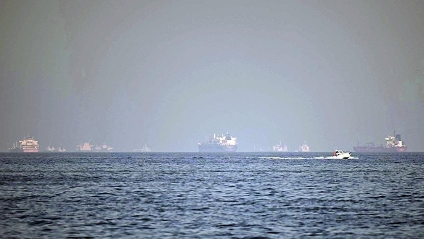 Hürmüz Boğazı çevresinde yaklaşık 1900 gemi mahsur durumda