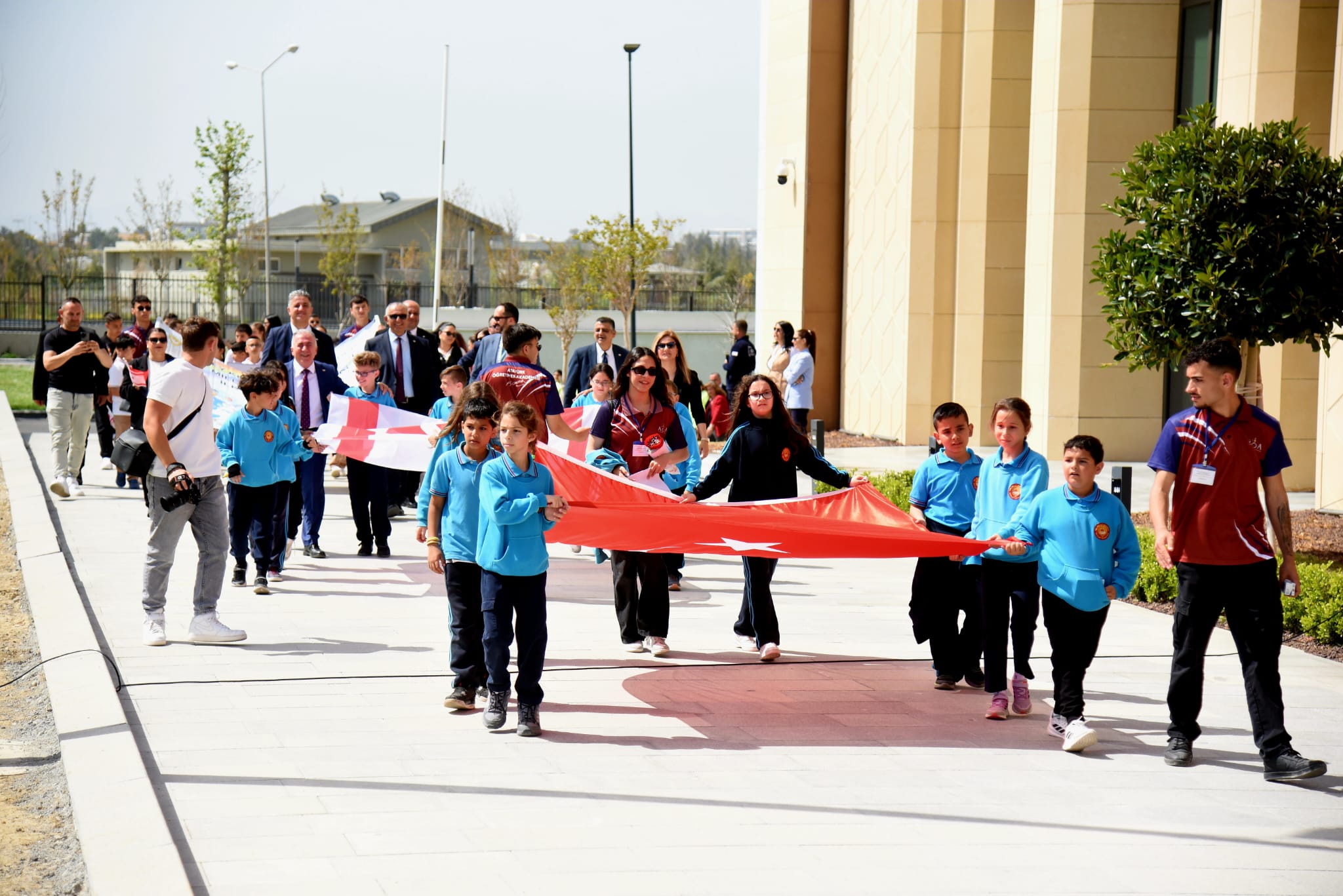 Öztürkler: Kıbrıs Türk halkının geleceği siz sevgili çocuklarsınız