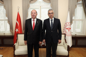 Sağlık Bakanı Memişoğlu, KKTC'li mevkidaşı Dinçyürek ile görüştü