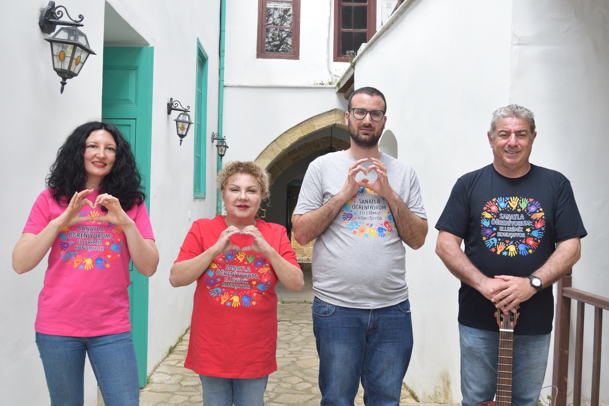 Lefkoşa Belediye Orkestrası işaret dili eğitimi verecek