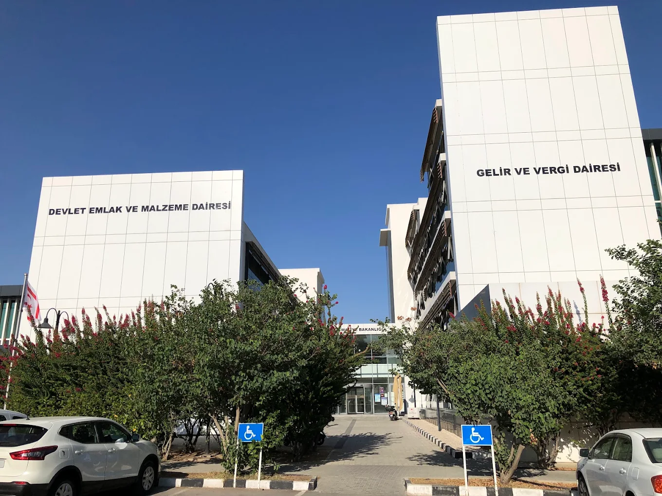 Devlet Emlak ve Malzeme Dairesi, açık artırmayla muhtelif malzeme satacak