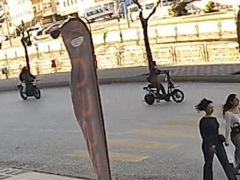 Kastamonu’da Motosiklet ile scooter çarpıştı, 9 yaşındaki çocuk ağır yaralandı!