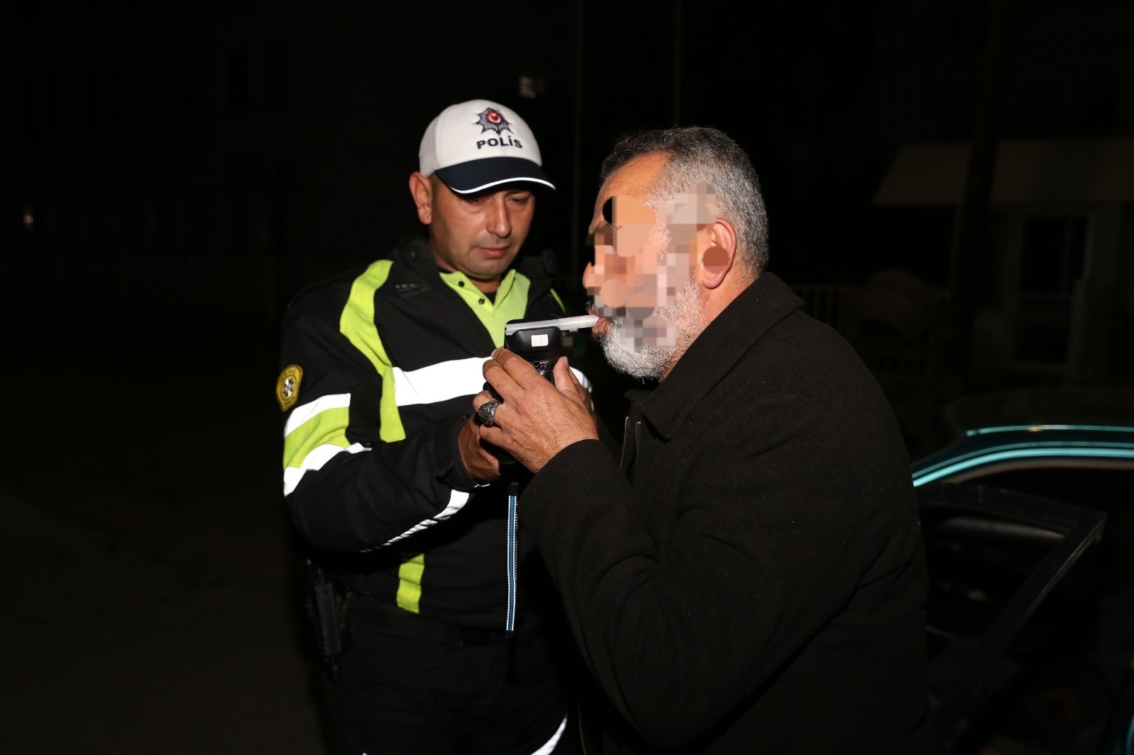 Trafikte denetim…2 bin 298 sürücüye yasal işlem yapılırken 219 araç da trafikten men edildi