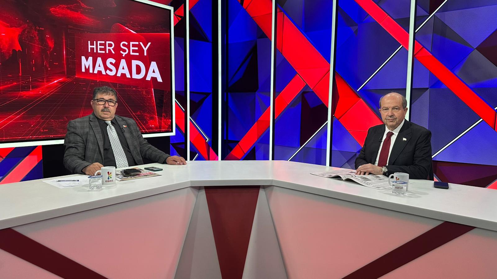 Tatar: İki devlet zemini terk edilemez