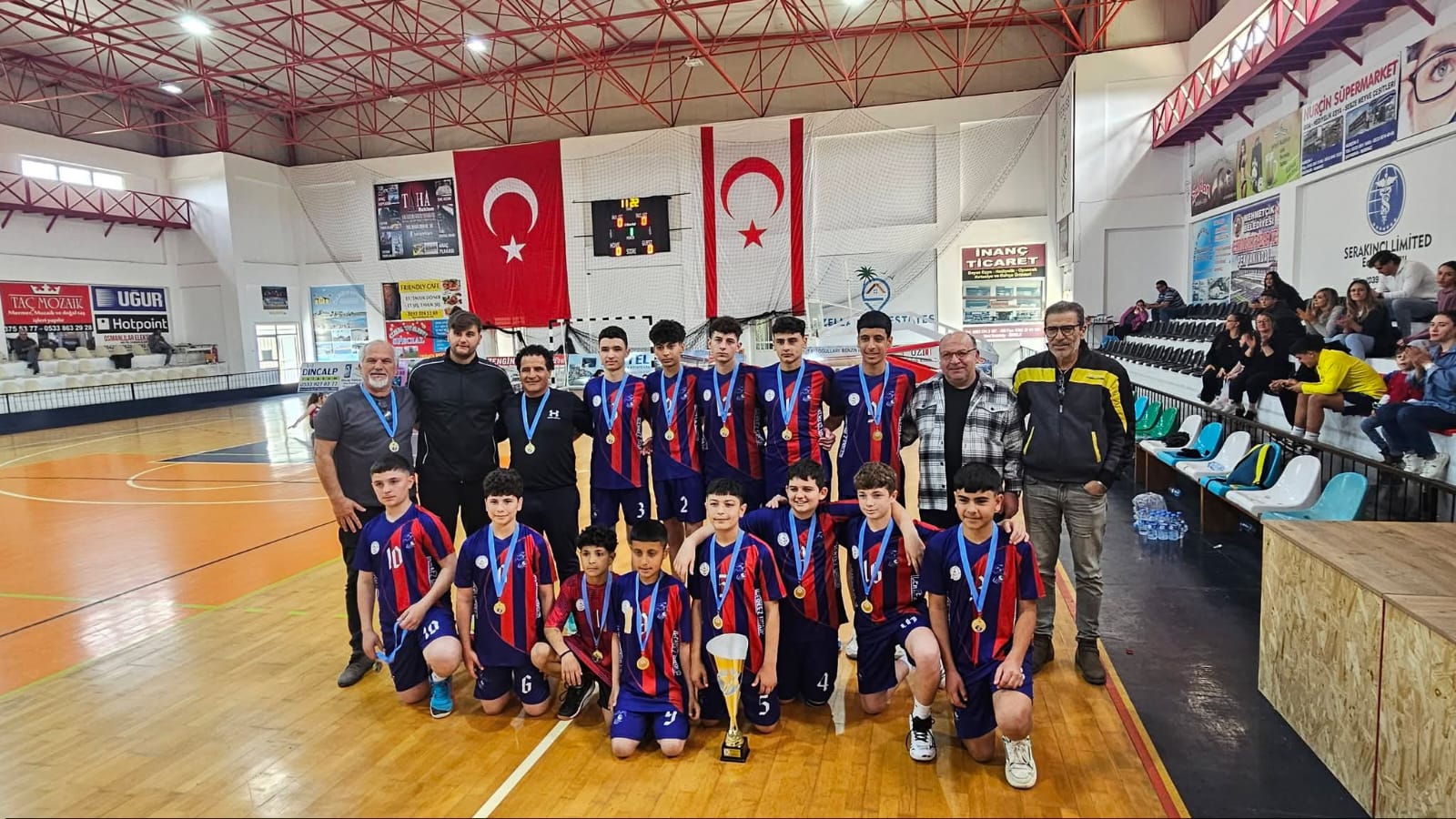 Erenköy Karpaz Belediyesi çifte şampiyon