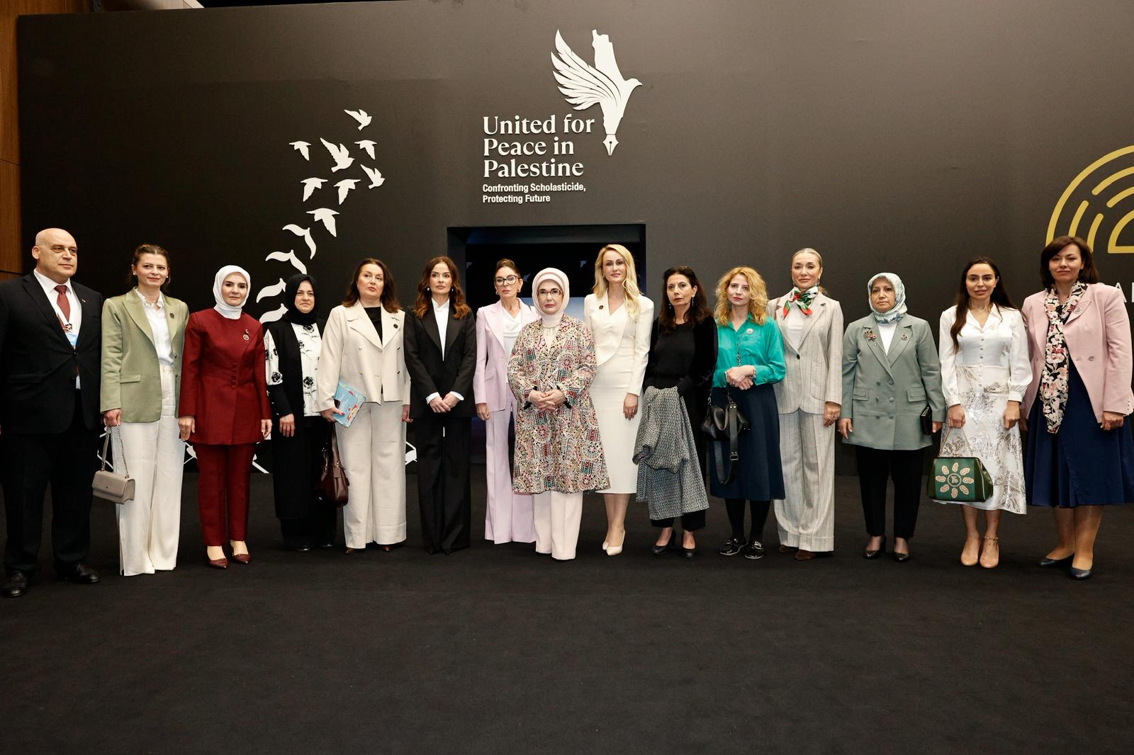 Nilden Bektaş Erhürman “Filistin için Tek Yürek: Eğitimde Yıkıma Karşı Geleceği Korumak” etkinliğine katıldı