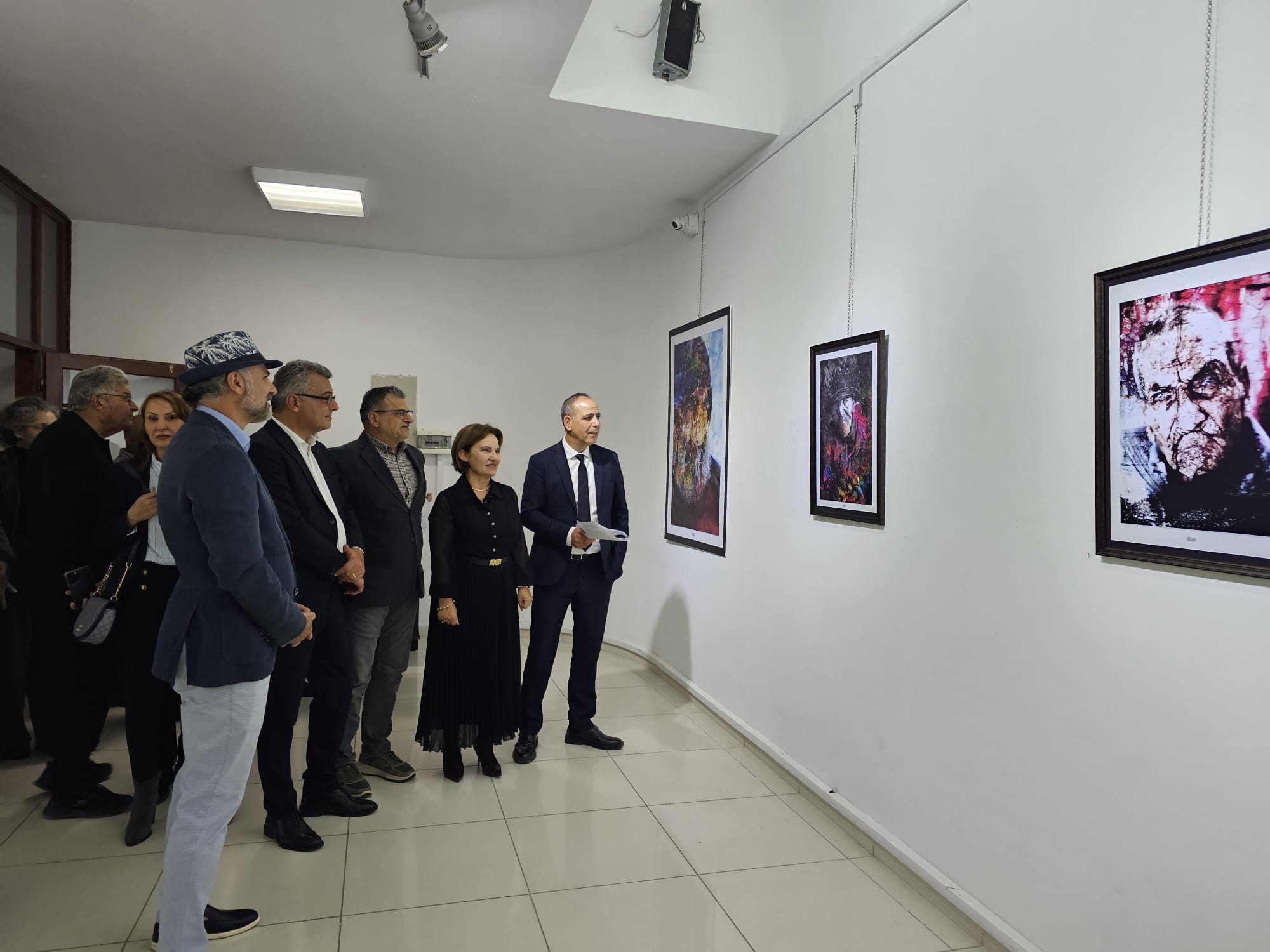 “O Şey (Ler) II: İnsanın Katmanları” fotoğraf sergisi, Atatürk Kültür Merkezi’nde açıldı