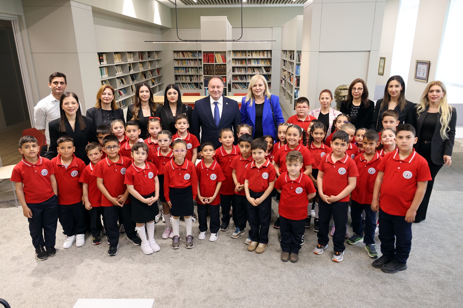 Öztürkler’den çocuklara: Geleceğin sorumlu bireyleri sizler olacaksınız