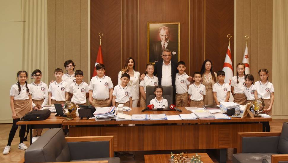 Cumhurbaşkanlığı koltuğuna oturan Masal: Güven için devlet harcamalarının izlenebildiği sistem kurardım