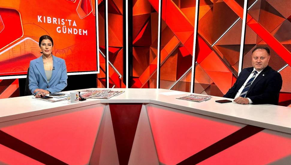 Öztürkler: Erdoğan’ın izolasyonların sona ermesi gerektiği vurgusunu memnuniyetle karşılıyoruz