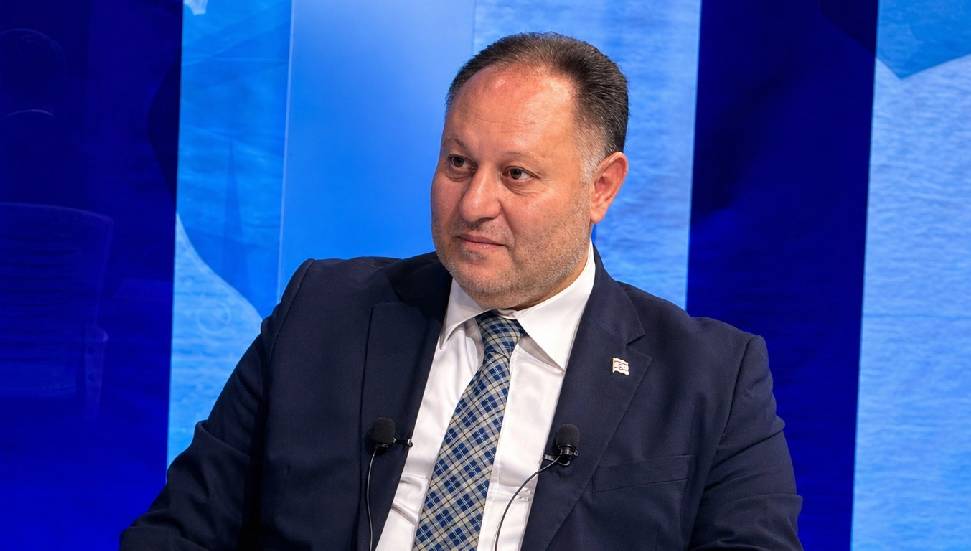 Öztürkler: F-16’lar buranın gerçek sahiplerinin Kıbrıslı Türkler olduğunu gösterdi