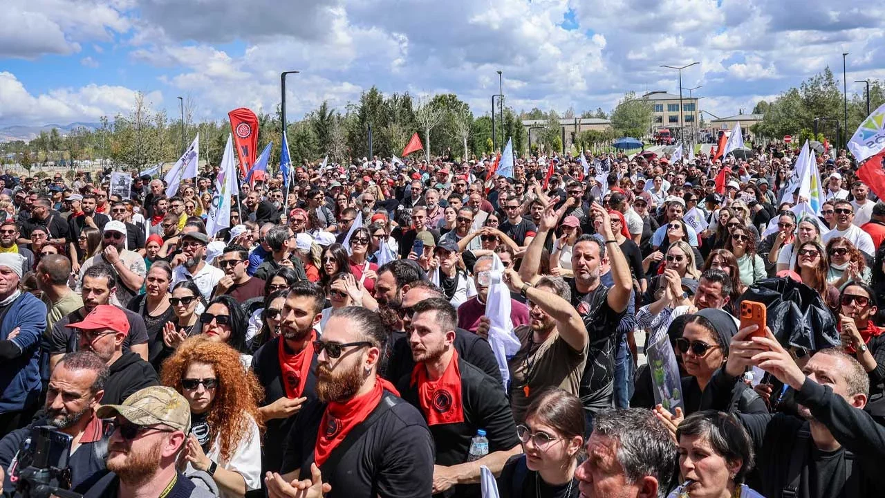 Genel grev yarın da devam edecek