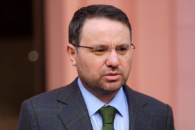 akin-gurlekaa-2446993