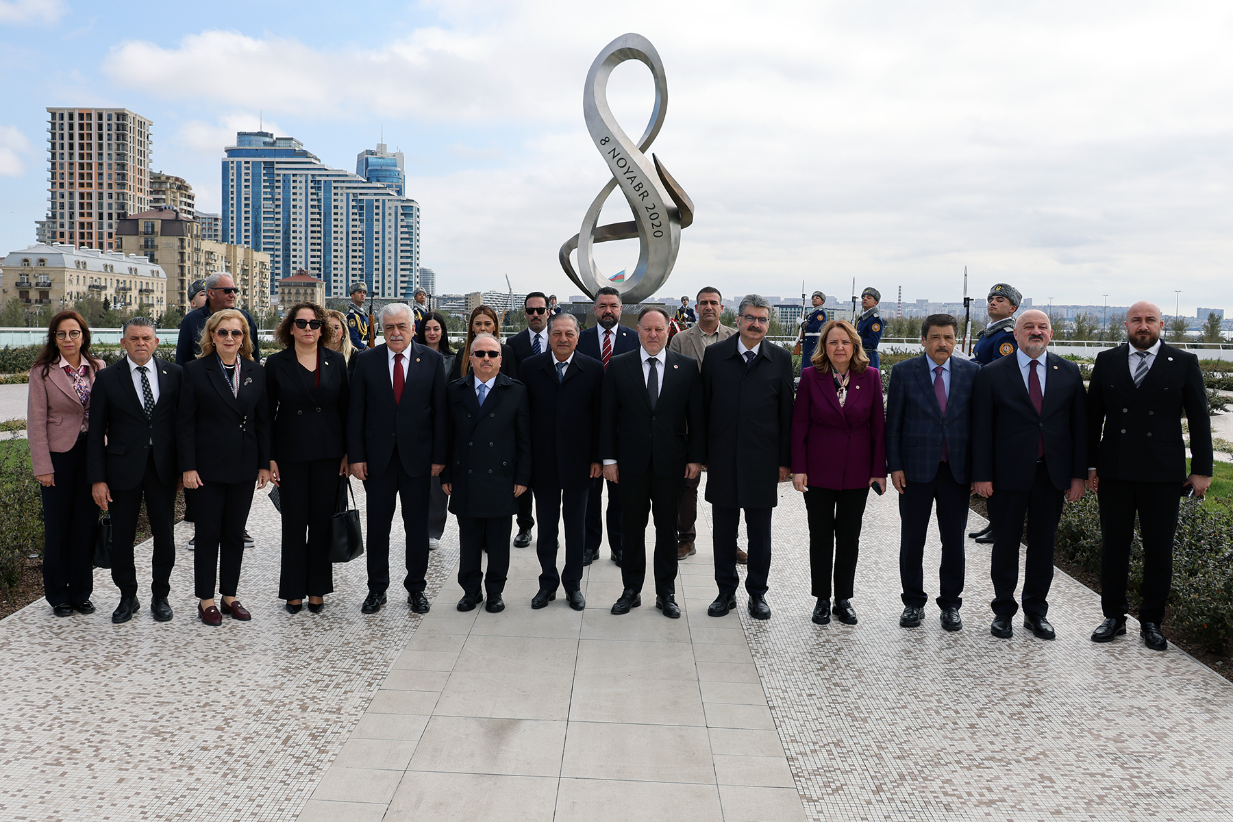 Cumhuriyet Meclisi heyeti Bakü’de ziyaretlerde bulundu