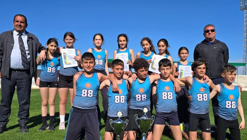 Dr. Suat Günsel Devlet İlkokulu’ndan büyük başarı; Finallere damga vurdular