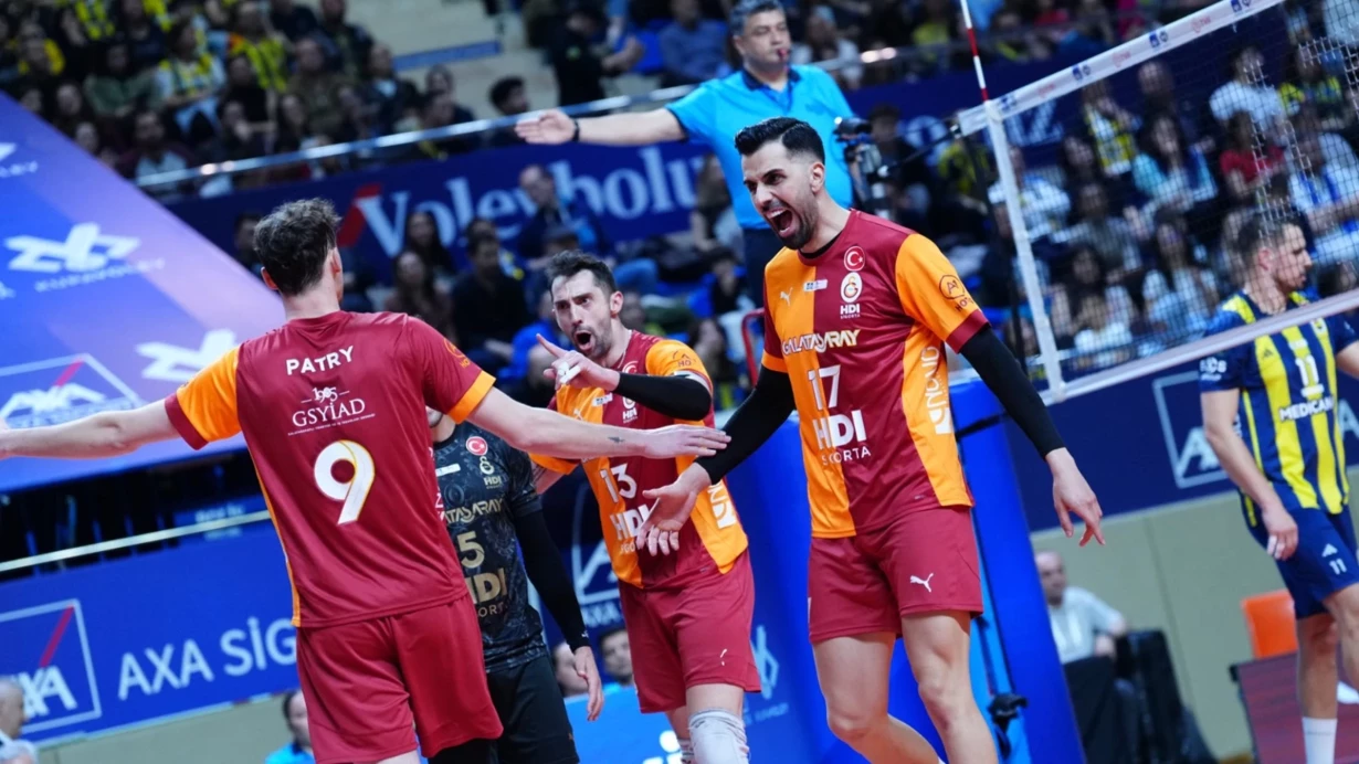 Galatasaray, Fenerbahçe’yi yenerek finale yükseldi