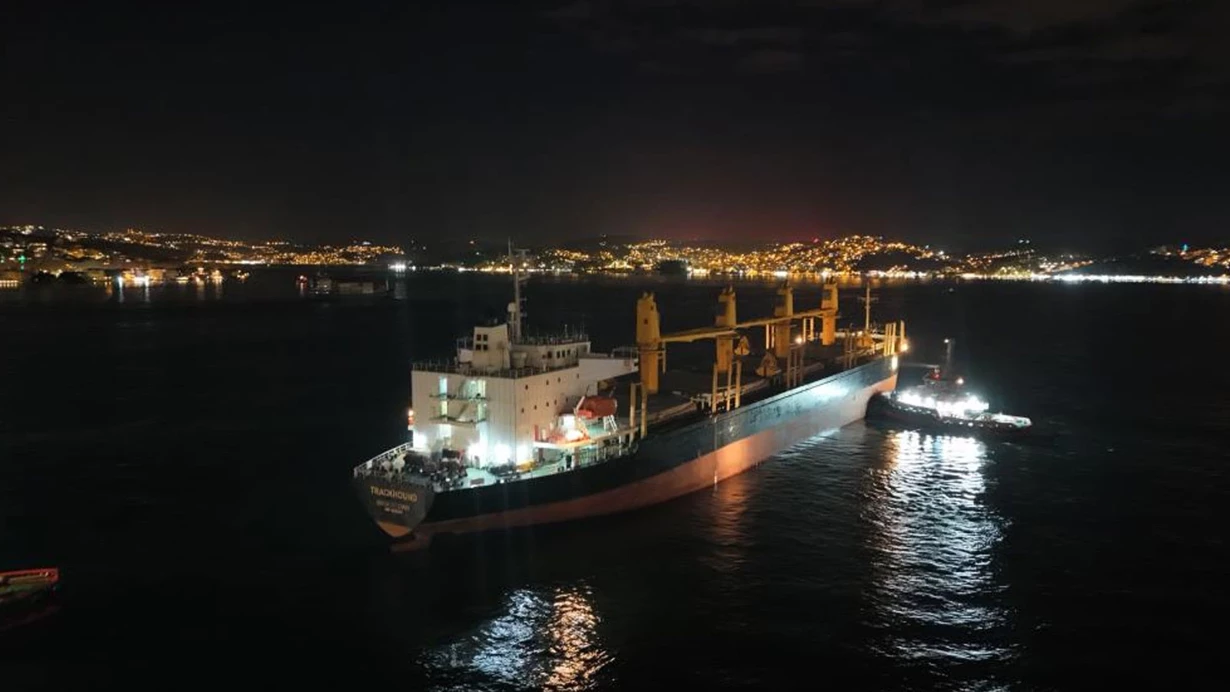 Boğaz’da gemi arızası: Trafik çift yönlü askıya alındı!