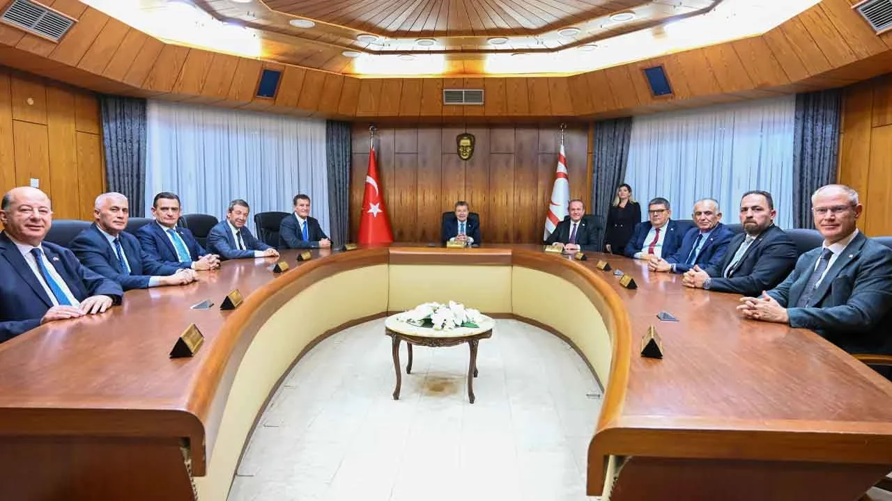 Bakanlar Kurulu’ndan kapsamlı yasa, tüzük ve kararname adımı