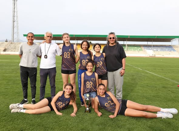 Yıldızlar Atletizm Eleme Yarışmalarında Şehit Turgut Ortaokulu’ndan çifte birincilik