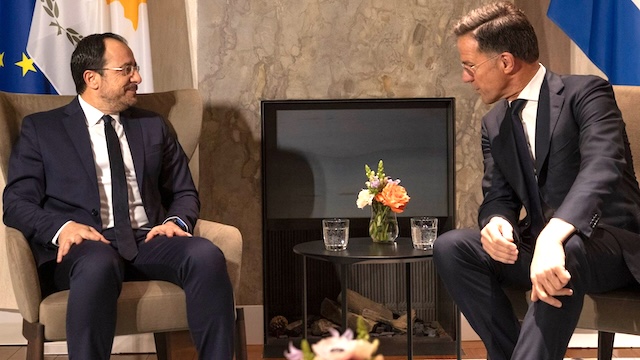 Hristodulidis ile NATO Genel Sekreteri arasında görüş ayrılığı